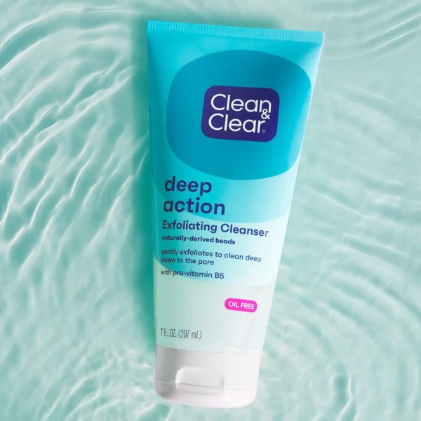 Clean & Clear Deep Action Exfoliating Cleanser – Oil-Free Daily Face Wash for Deep Pore Cleansing